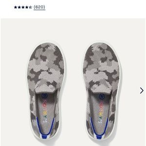 Rothy’s the Kid’s Sneaker in Grey Camo, Sz 4, New in Box
